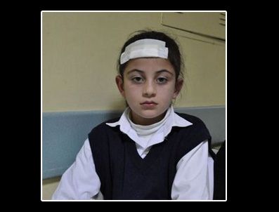 Derste tavan düştü