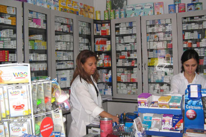 Eczanelerde pansuman için alkol satması yasaklandı