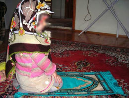 Okulda zorla namaz iddiası