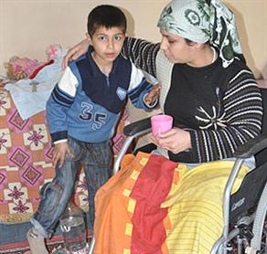 Kayıt parası yerine halı yıkadı, sakat kaldı!