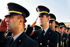 Askere 'sosyal' emir