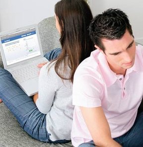 Facebook'takiler 'Bekârlık sultanlıktır' dedi