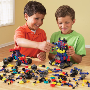 İlk oyuncak kütüphanesi İzmir'de kuruldu