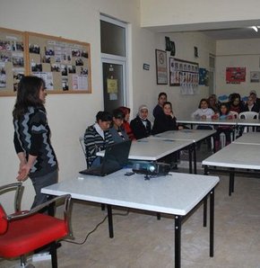 Kadınlara verem semineri