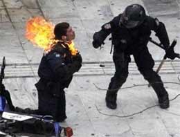 Atina sokakları savaş alanına döndü!