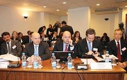 97 oktan benzin 4.30 liraya çıktı depoyu doldurmak 170 lirayı aştı