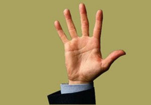 Öğretmen tokadı kulak zarını yırttı