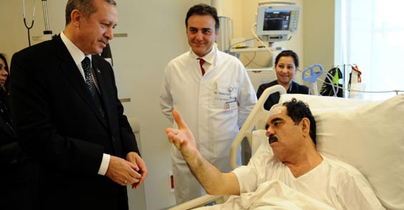 Başbakan Tatlıses'in başvurusunu aldı