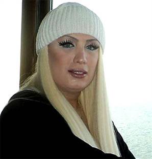 AK Parti'de sürpriz transseksüel aday adayı