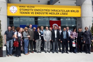 Polonyalı okul müdürleri, OİB Lisesi'ni gezdi