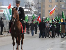 Çerkezler de ana dilde eğitim istedi