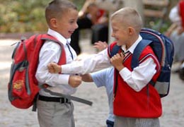 Batı Trakya'da Türk Okulları Kapatılıyor!