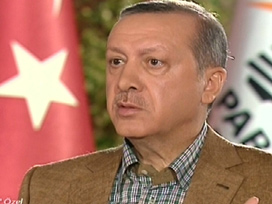 Erdoğan'dan FB taraftarlarına uyarı