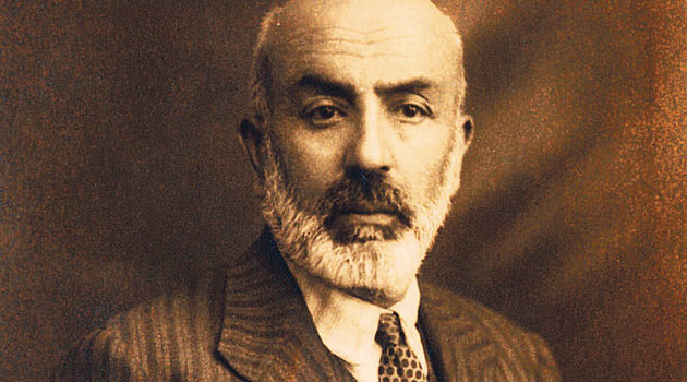 İstiklâl şairimizin özel eşyaları Mısırlı profesöre emanet