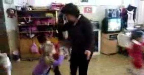 Anasınıfında dayak!