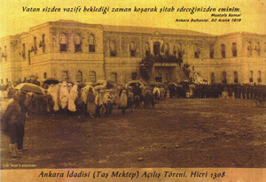 'Taş Mektep'ten Ankara Atatürk Lisesi'ne...