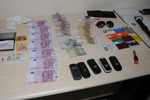 ATM'den para çekerken dikkat!