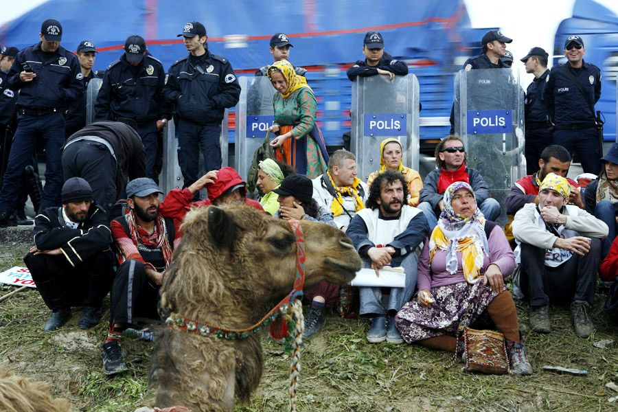 YAŞAM İÇİN DİRENİŞE DAVET!