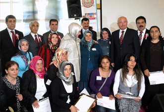 BİR HARF, BİR KELİME, BİR CÜMLE KARANLIĞA SON VEREBİLİR