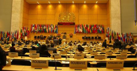 HÜKÜMET SINIFTA KALDI