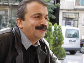 Sırrı Süreyya Önder'den molotof açıklaması