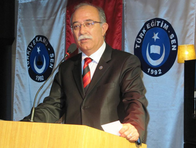 Kamu-Sen: Kuruldan çekilme teklifini uygun buluyoruz