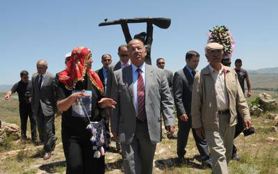 Pir Sultan şenliklerinde 22 yıl sonra bir vali