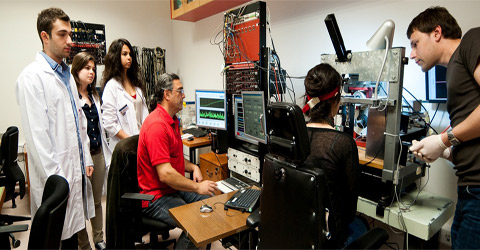 TÜRKİYENİN ARAŞTIRMA MERKEZİ KOÇ UNİVERSİTESİ