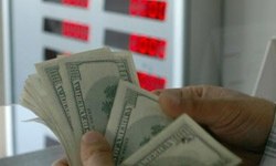 Euro ve dolarda yükseliş hız kesmiyor