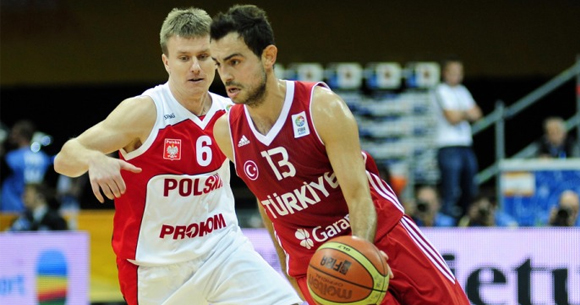 12 Dev Adam'dan kahreden yenilgi!