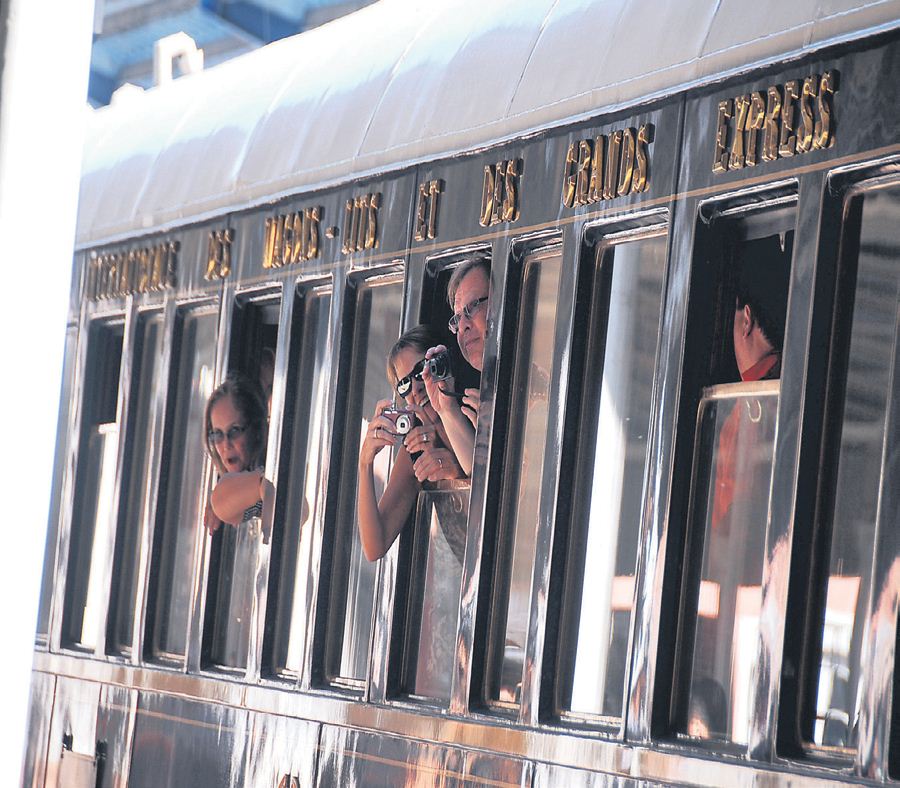 En ucuz bilet 8 bin Euro