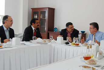 Yükseköğretimin Sorunlarını ve Çözüm Önerilerimizi YÖK Başkanı Özcana Sunduk