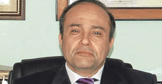 Başhekim 12. kez görevine döndü