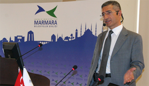 Kamu Görevlisi Hediye Almamalı