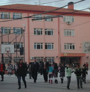 Okul Müdürüne Taciz Suçlaması