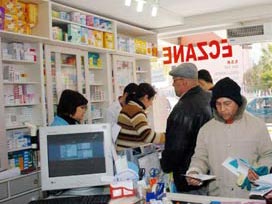 Hükümet-eczacı anlaştı, ilaç krizi çözüldü