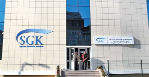 SGK Müdüründen baldıza sahte sigorta