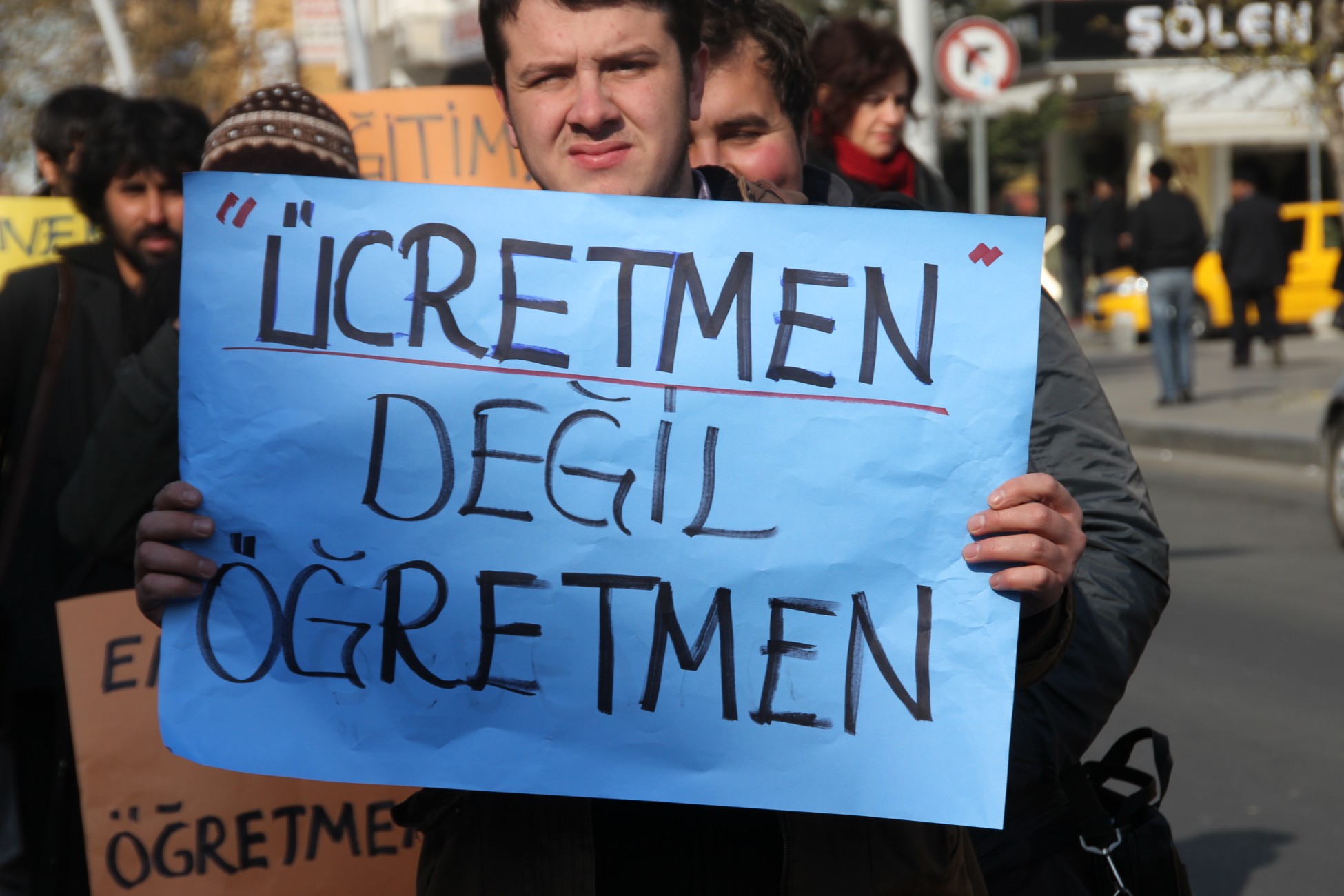 Bakan Dinçer 'Sabırlı olun' dedi