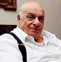 Denktaş; 'Girit gibi olmasından korkuyorum'