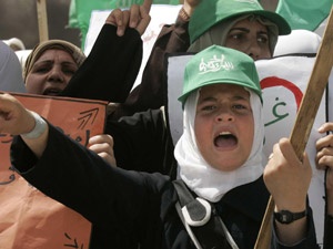 İsrailli öğrenci, Gazze için yardım topladı