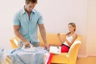 Fatma Şahin: Ders kitaplarında ütü yapan erkek resmi olacak