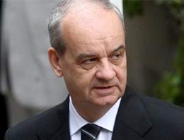 İlker Başbuğ tahliye edildi