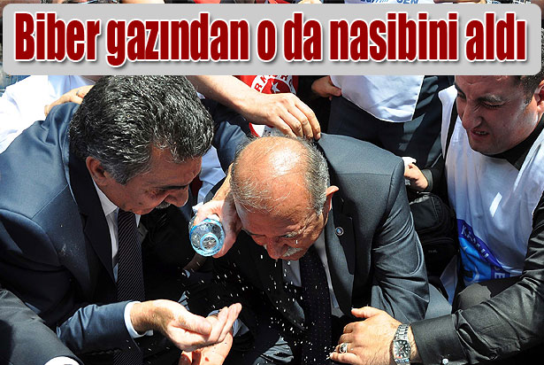 Memur eylemine polis müdahalesi