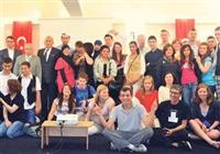 Belçikalı öğrencilere başörtüsü ayıbı