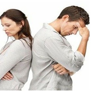 Çalışan kadın erkeksileşiyor!