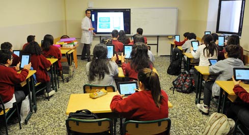 Eğitimde 1 yıl 10 dakikalık konuşmayla eşdeğer