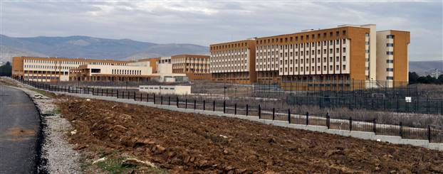 Akademiyi Polise Verdik, e-Akademiyle Avunuyoruz.