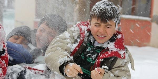 Okulların tatil olduğu 13 il