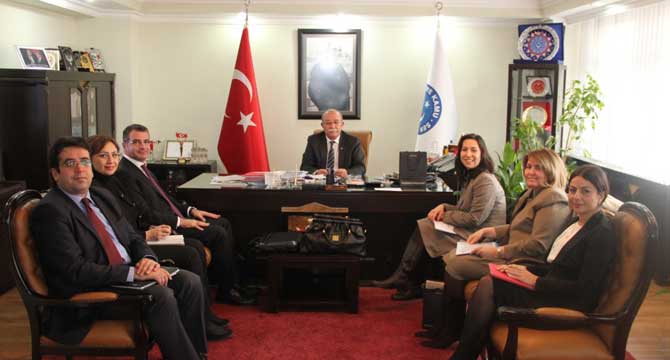 Kamu-Sen'den Üyelerine Ferdi Kaza Sigortası