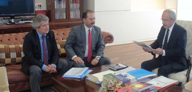 Eğitim-İş'ten Kılıçdaroğlu'na Ziyaret